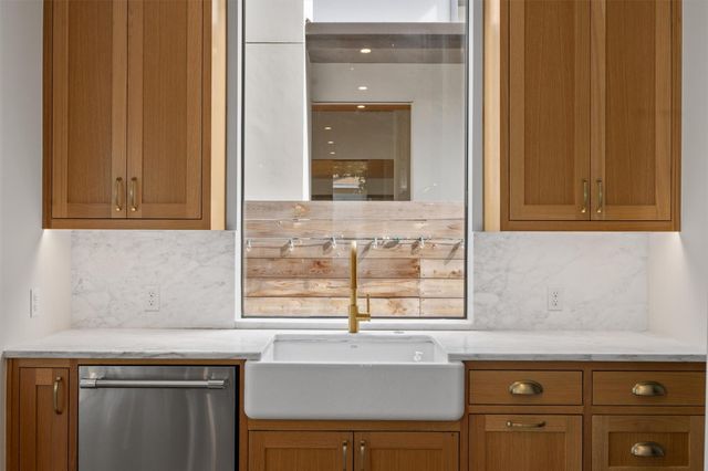 2024 Ford ST, Austin, TX 78704