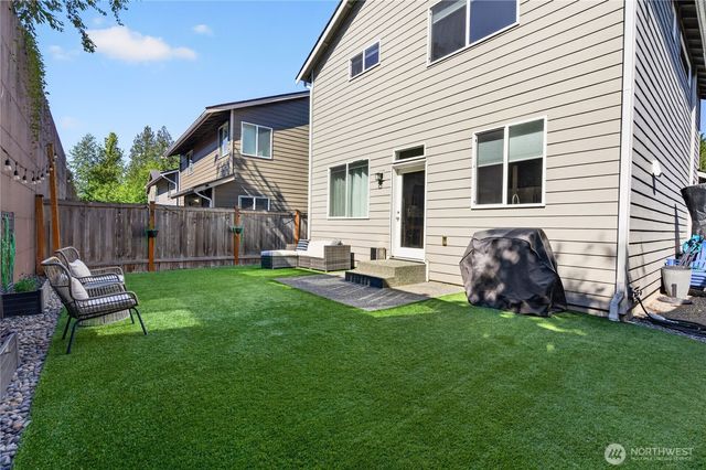 7262 85th Drive NE, Marysville, WA 98270