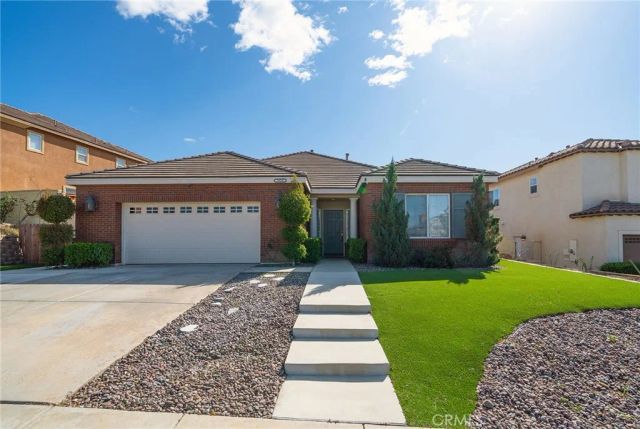 3319 Banyon, Lake Elsinore, CA 92530