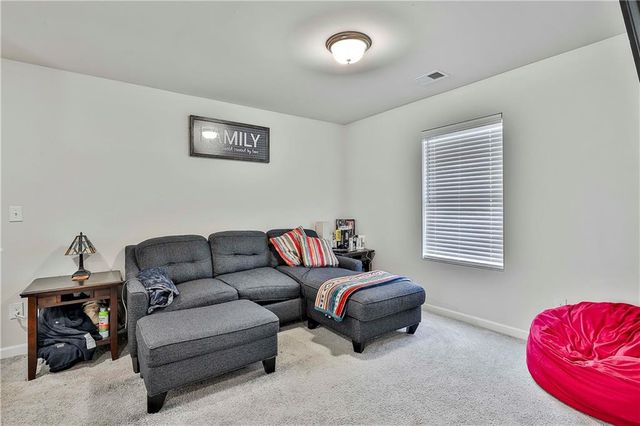 227 Fox Chase Way, Hogansville, GA 30230