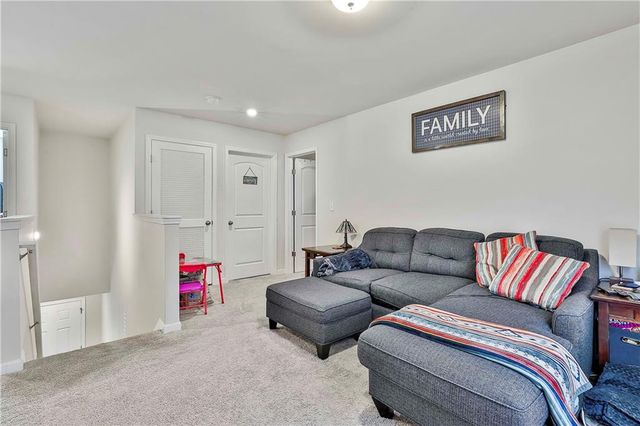 227 Fox Chase Way, Hogansville, GA 30230