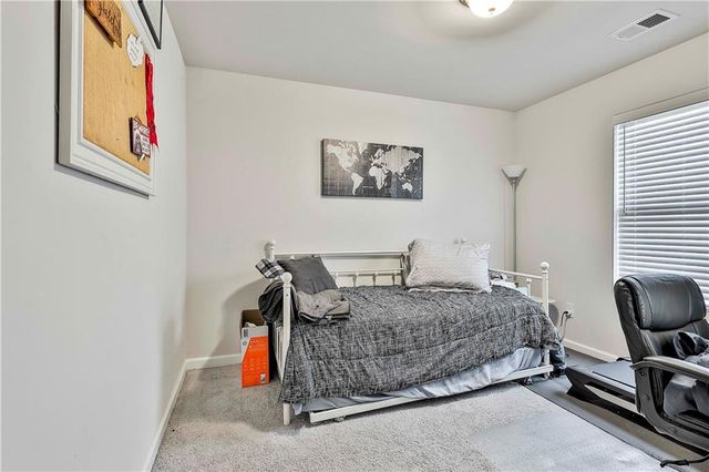 227 Fox Chase Way, Hogansville, GA 30230