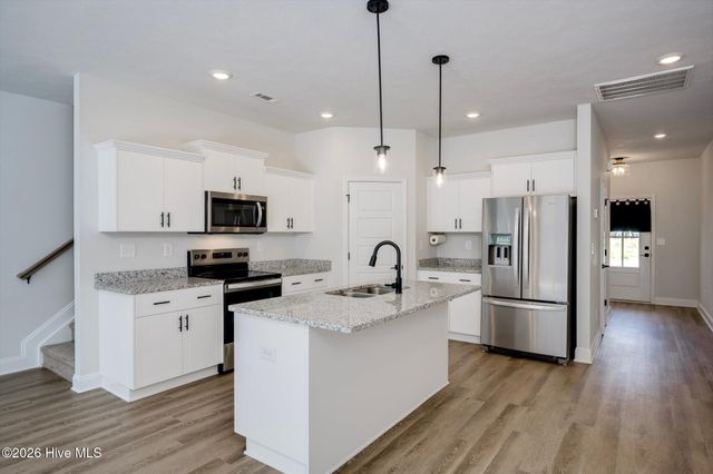 1052 Masterpiece Drive, Trenton, SC 29847