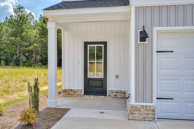 1052 Masterpiece Drive, Trenton, SC 29847