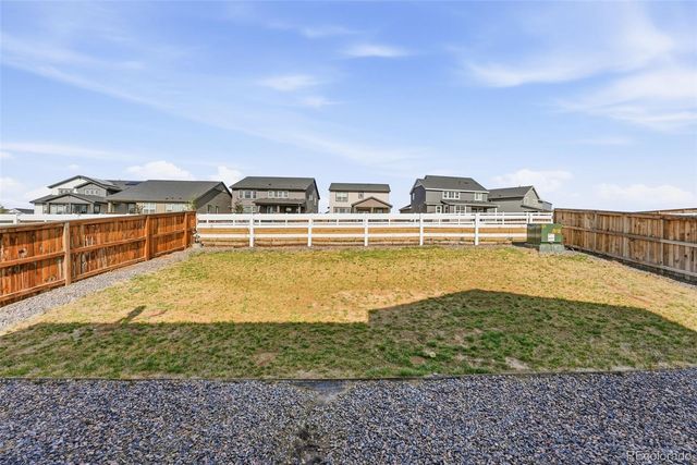 2144 S Fultondale Court, Aurora, CO 80018