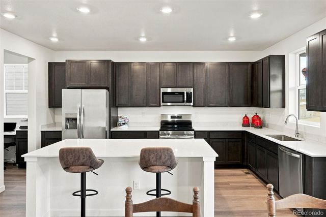 2144 S Fultondale Court, Aurora, CO 80018