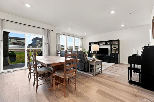 2144 S Fultondale Court, Aurora, CO 80018