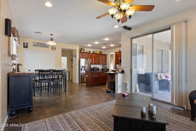 2116 W KURALT Drive, Anthem, AZ 85086