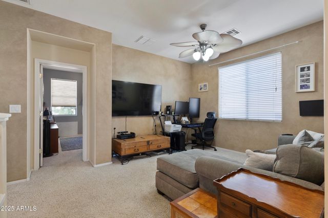 2116 W KURALT Drive, Anthem, AZ 85086