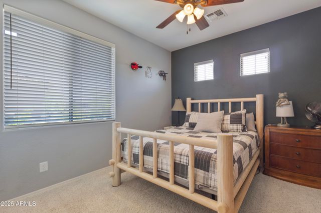 2116 W KURALT Drive, Anthem, AZ 85086