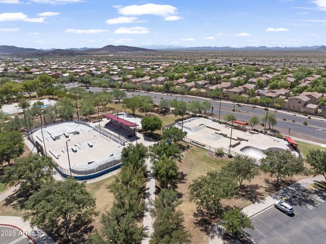 2116 W KURALT Drive, Anthem, AZ 85086