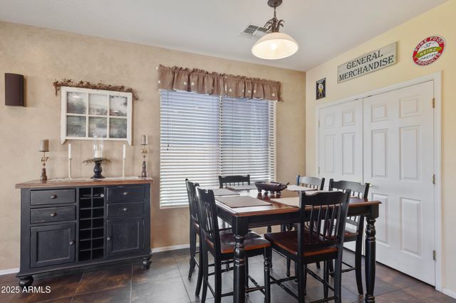 2116 W KURALT Drive, Anthem, AZ 85086