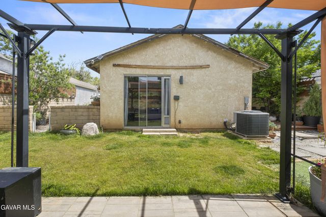 2634 Nandina Drive, Palmdale, CA 93550
