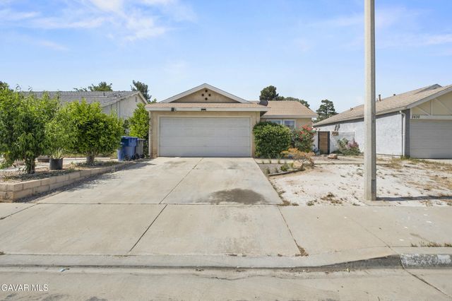 2634 Nandina Drive, Palmdale, CA 93550
