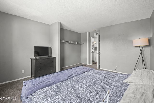 2634 Nandina Drive, Palmdale, CA 93550