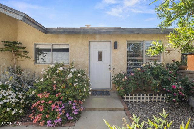 2634 Nandina Drive, Palmdale, CA 93550