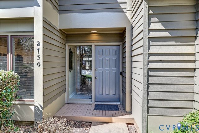 2750 Old Point Dr, Henrico, VA 23233