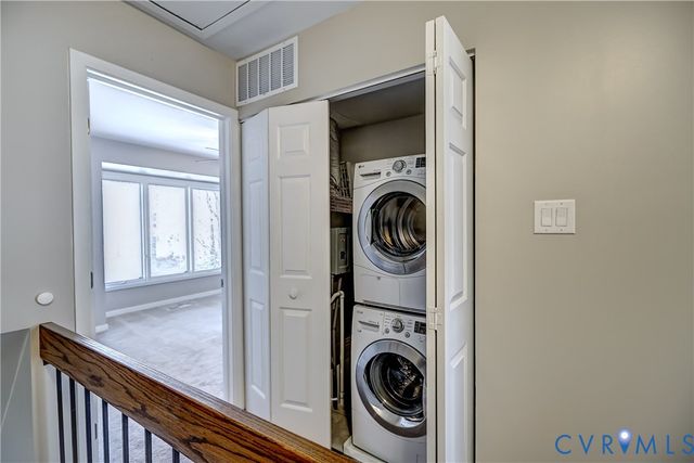 2750 Old Point Dr, Henrico, VA 23233