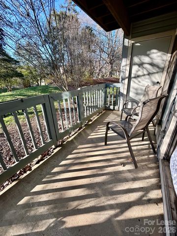 11028 Harrowfield Road, Charlotte, NC 28226