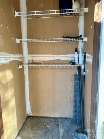 11028 Harrowfield Road, Charlotte, NC 28226