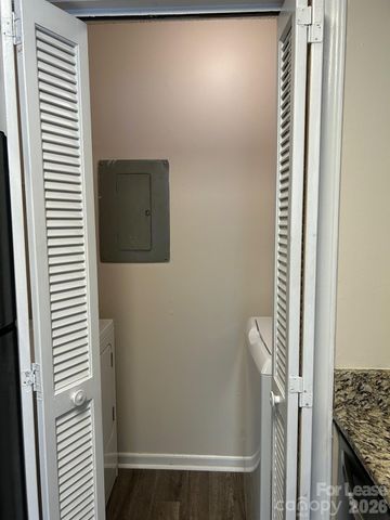 11028 Harrowfield Road, Charlotte, NC 28226