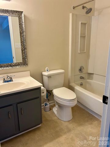 11028 Harrowfield Road, Charlotte, NC 28226