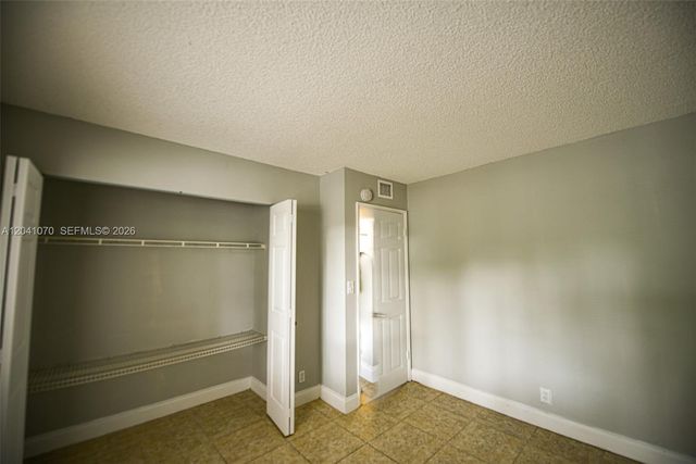 703 Gardens Dr 102, Pompano Beach, FL 33069