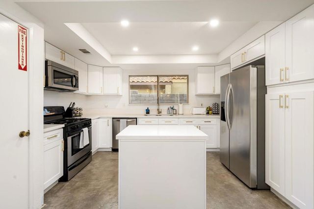 1461 E Padua Way, Palm Springs, CA 92262