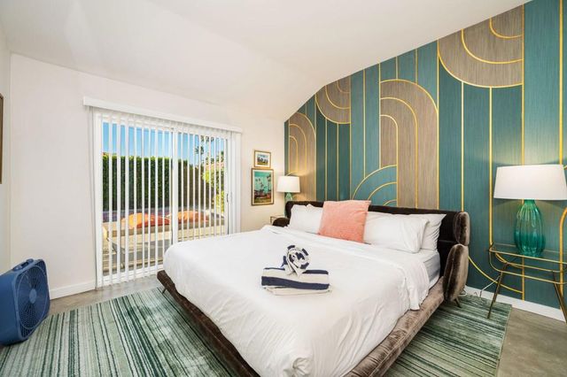 1461 E Padua Way, Palm Springs, CA 92262