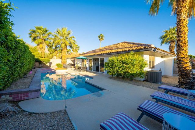 1461 E Padua Way, Palm Springs, CA 92262