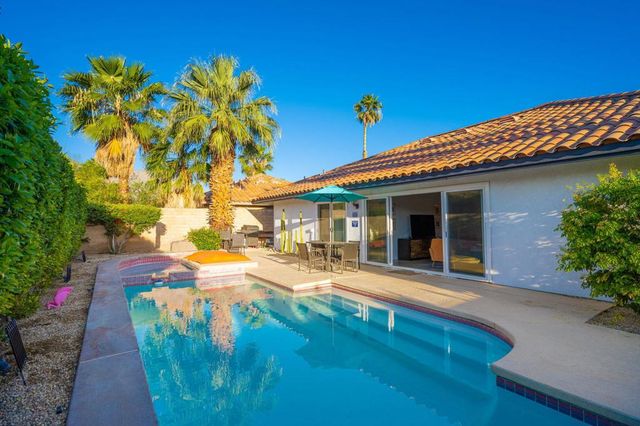 1461 E Padua Way, Palm Springs, CA 92262