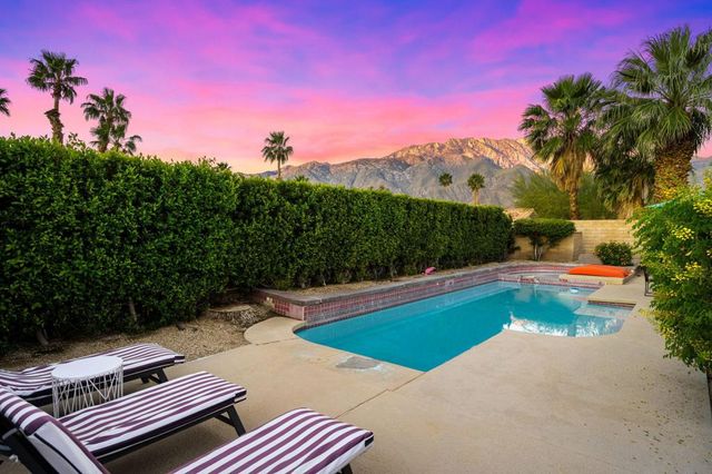 1461 E Padua Way, Palm Springs, CA 92262