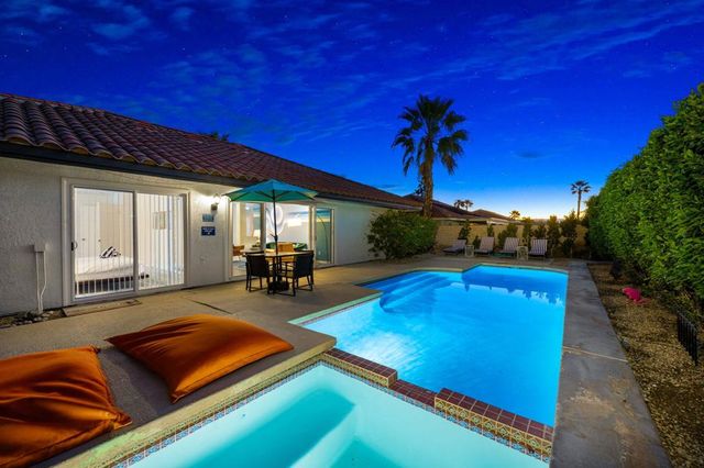 1461 E Padua Way, Palm Springs, CA 92262