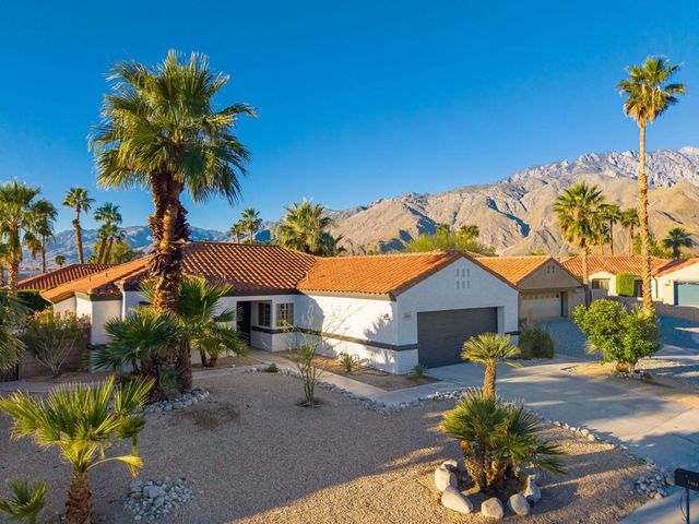1461 E Padua Way, Palm Springs, CA 92262