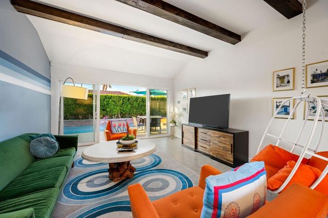 1461 E Padua Way, Palm Springs, CA 92262