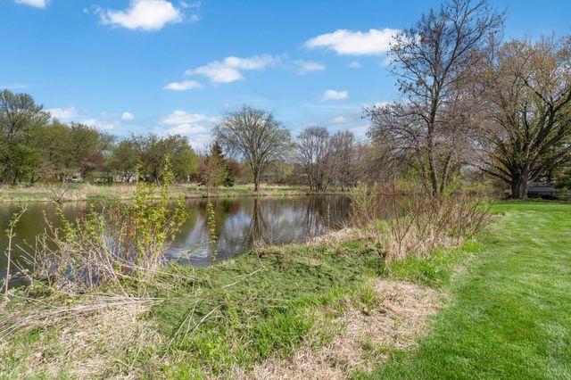 2910 Alvarado Lane N, Plymouth, MN 55447