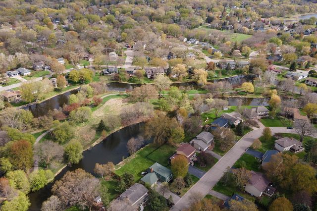 2910 Alvarado Lane N, Plymouth, MN 55447
