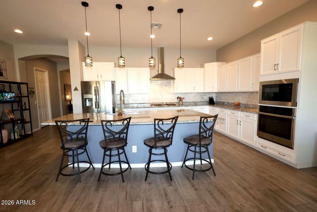 1484 W CALABASH Avenue, San Tan Valley, AZ 85140