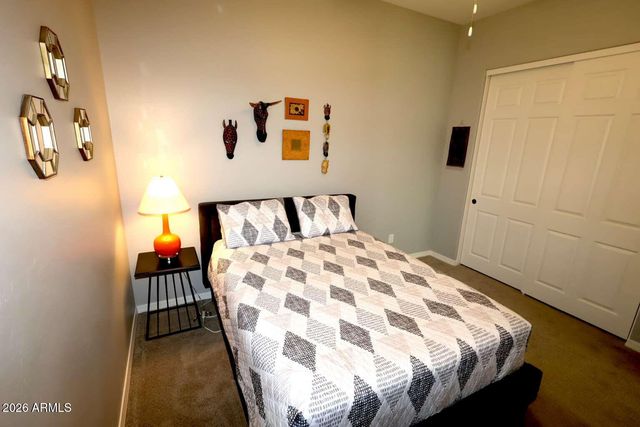 1484 W CALABASH Avenue, San Tan Valley, AZ 85140