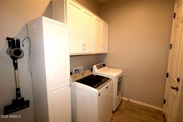 1484 W CALABASH Avenue, San Tan Valley, AZ 85140