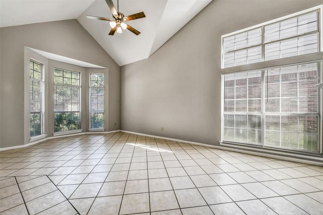 4322 Mountain Peak Way, Houston, TX 77345