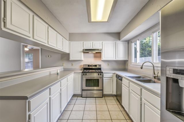 4322 Mountain Peak Way, Houston, TX 77345
