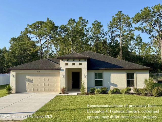 17489 Macassar Road, Weeki Wachee, FL 34614