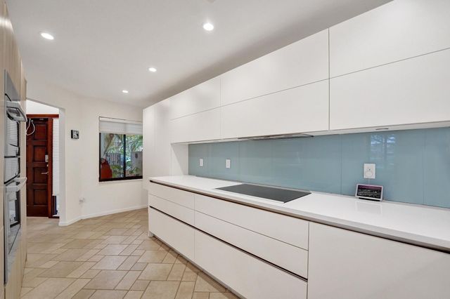 372 NW 97th Avenue 372, Plantation, FL 33324