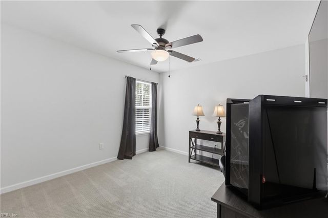 2223 Summer Breeze RD, Chesapeake, VA 23323