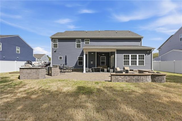 2223 Summer Breeze RD, Chesapeake, VA 23323