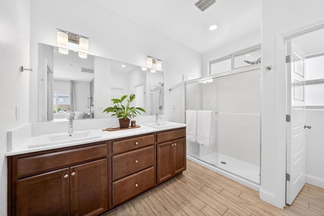 320 N Millard Avenue, Fresno, CA 93727