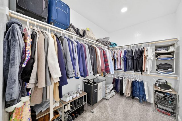 320 N Millard Avenue, Fresno, CA 93727