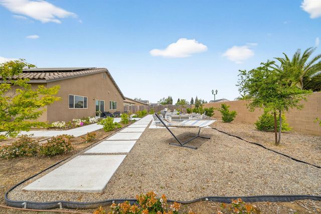 320 N Millard Avenue, Fresno, CA 93727