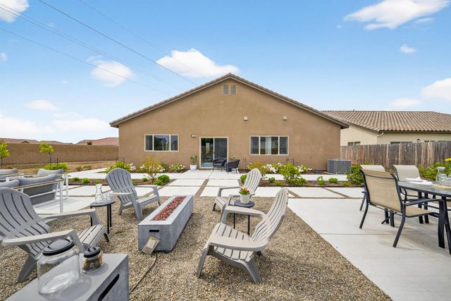 320 N Millard Avenue, Fresno, CA 93727